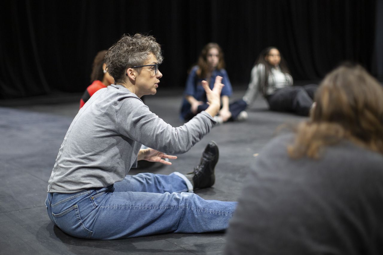 Les 17 jeunes de la 12e édition avec Noëmie Ksicova et Cécile Péricone © Mélissa Boucher